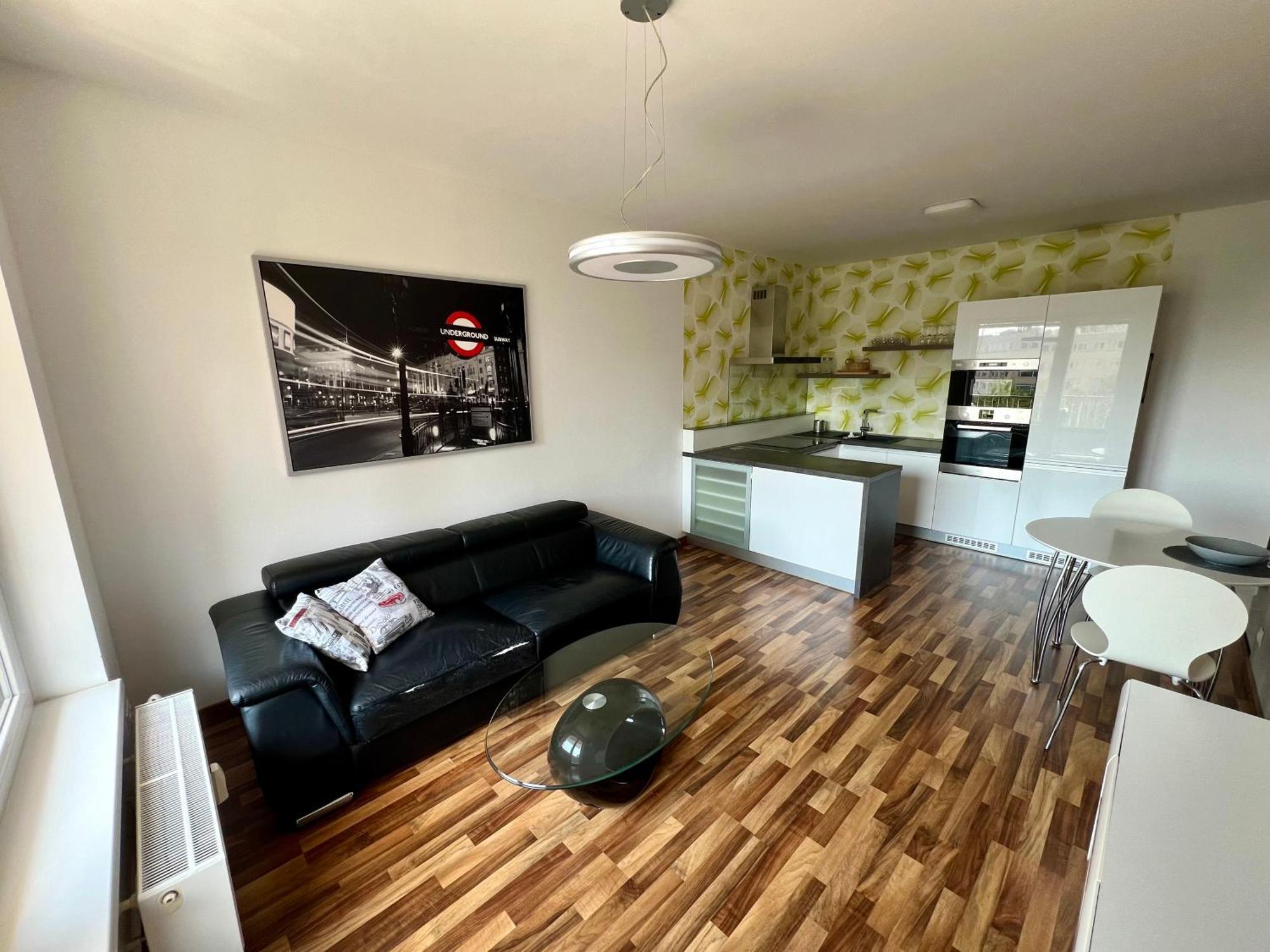 Apartment Jegeho Bratislava - Tipos Arena Bagian luar foto