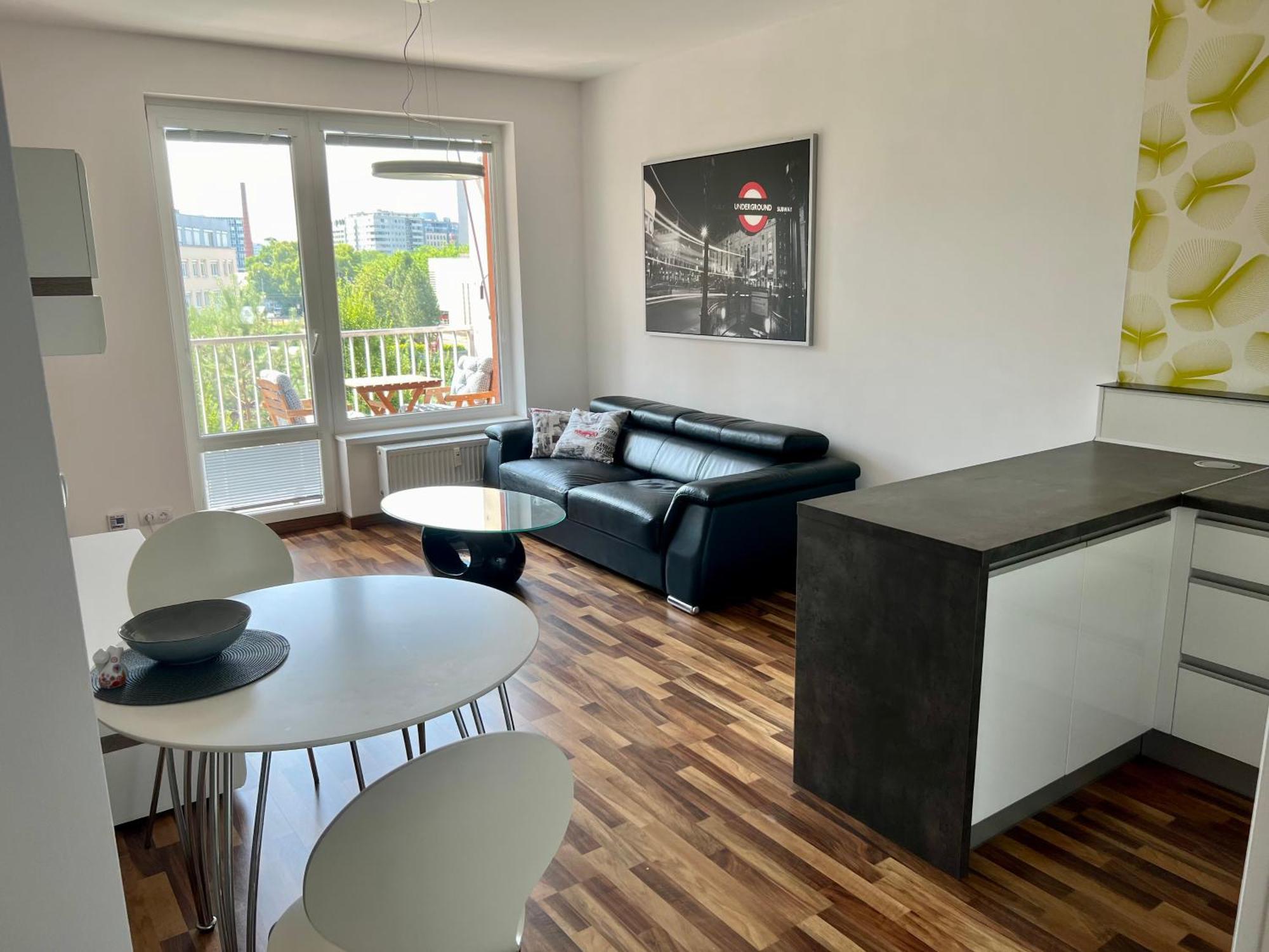 Apartment Jegeho Bratislava - Tipos Arena Bagian luar foto